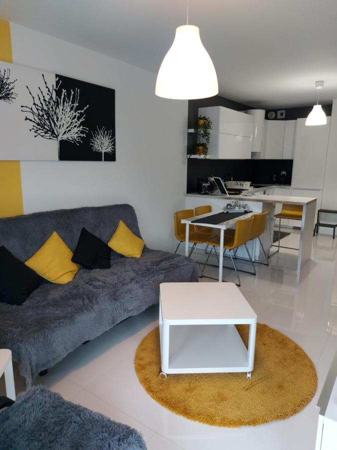 Apartament Maxi Poznań Esterno foto