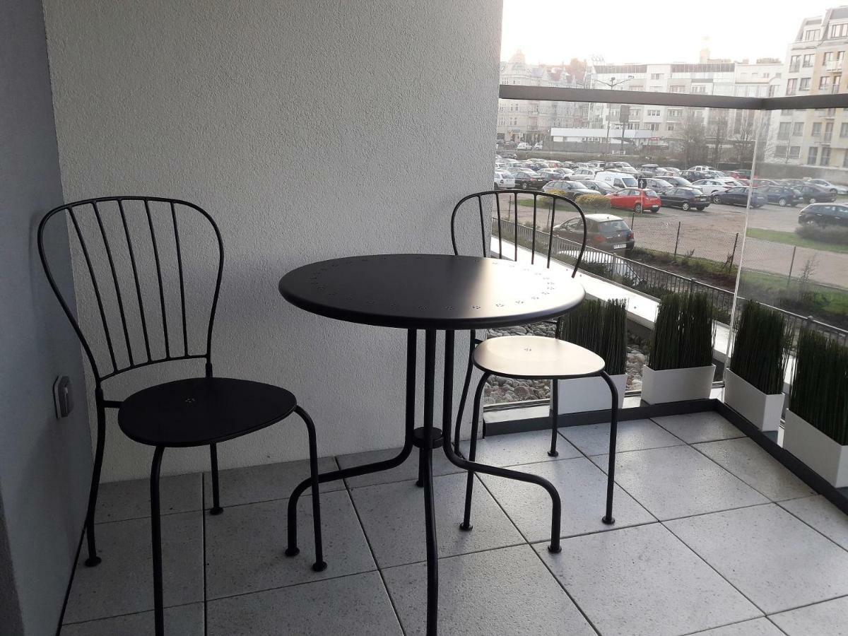 Apartament Maxi Poznań Esterno foto