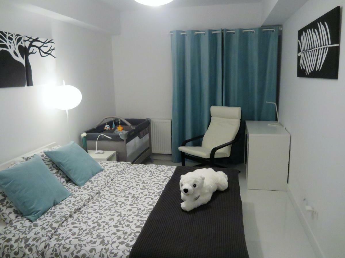 Apartament Maxi Poznań Esterno foto